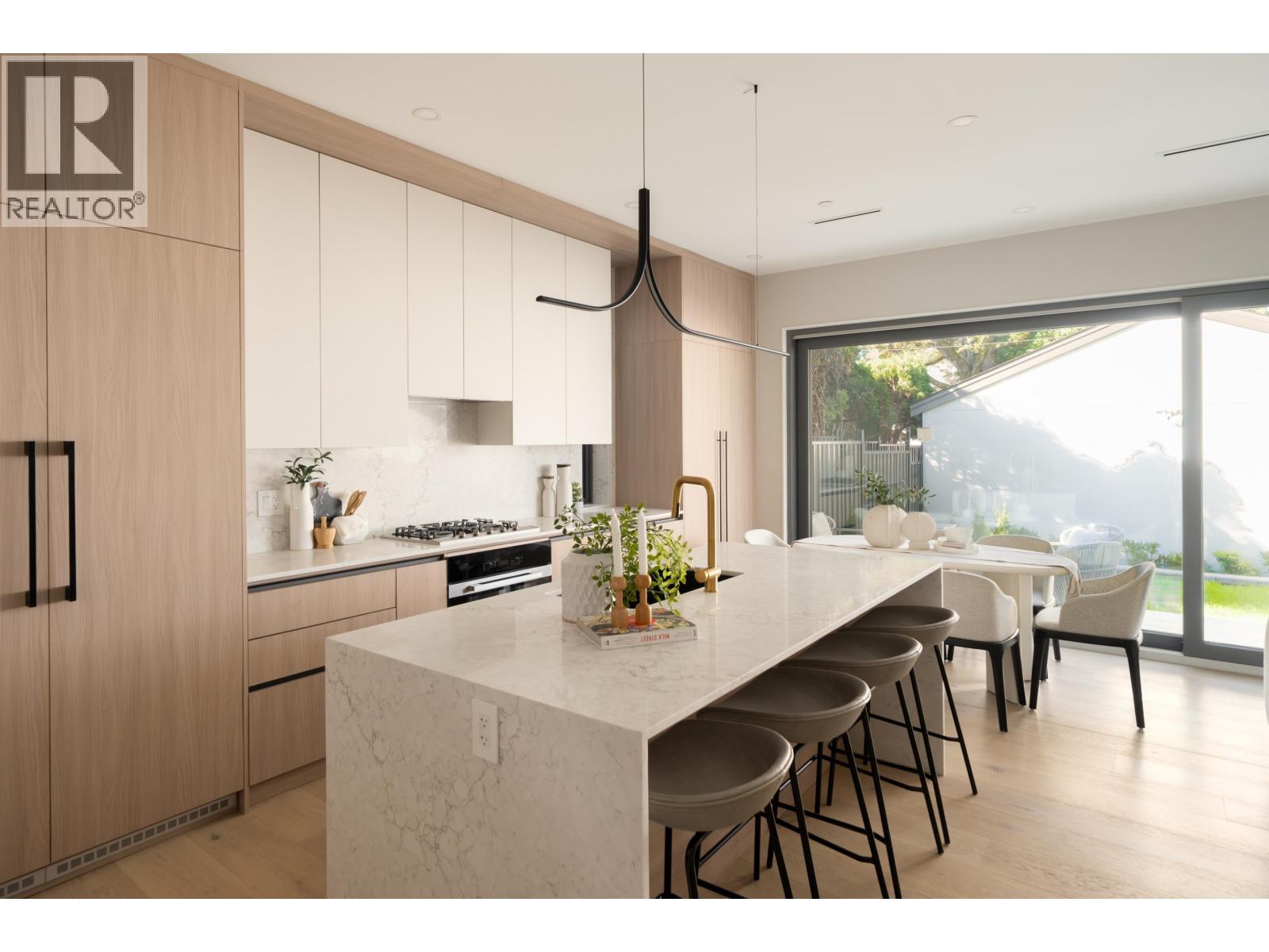 2 2941 W 29th Avenue, Vancouver, British Columbia V6L 1Y3 - Photo 9 - R3168015
