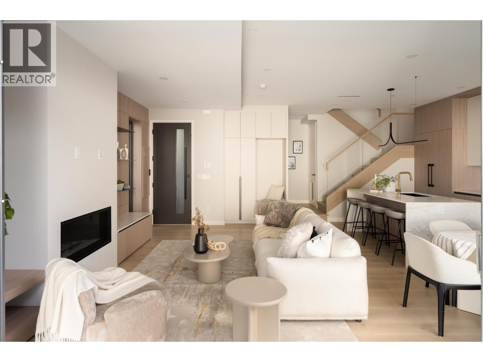2 2941 W 29th Avenue, Vancouver, British Columbia V6L 1Y3 - Photo 16 - R3168015