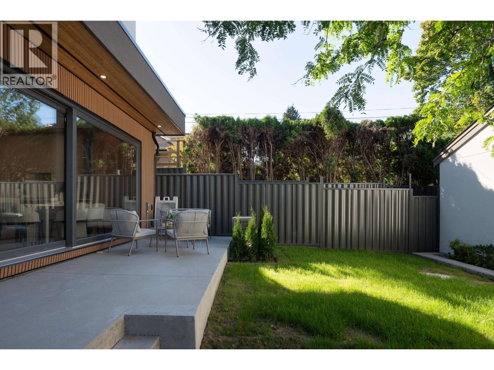 2 2941 W 29th Avenue, Vancouver, British Columbia V6L 1Y3 - Photo 37 - R3168015
