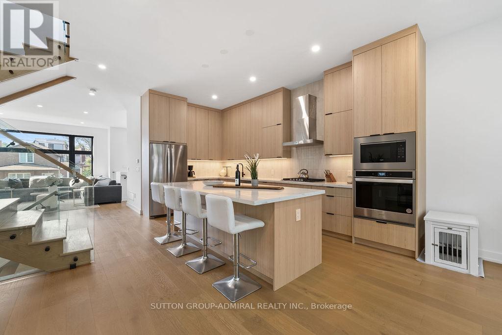 80 Bude Street, Toronto, Ontario  M6C 1X8 - Photo 8 - C13769576