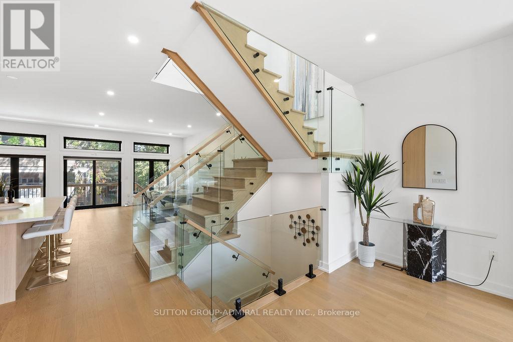 80 Bude Street, Toronto, Ontario  M6C 1X8 - Photo 9 - C13769576