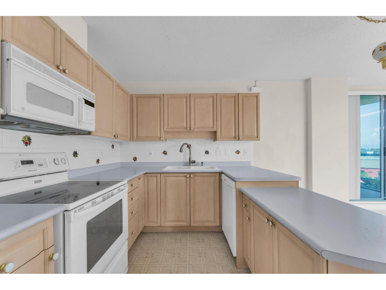 801 33065 Mill Lake Road, Abbotsford, British Columbia  V2S 8E6 - Photo 17 - R3167860