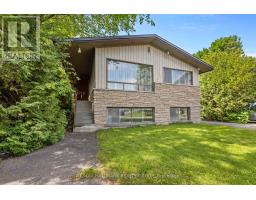 492 VERNON AVENUE, Ottawa, Ontario