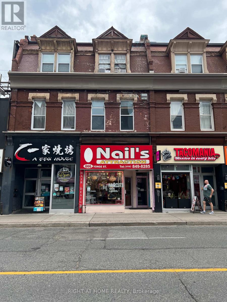 666 YONGE STREET, Toronto, Ontario