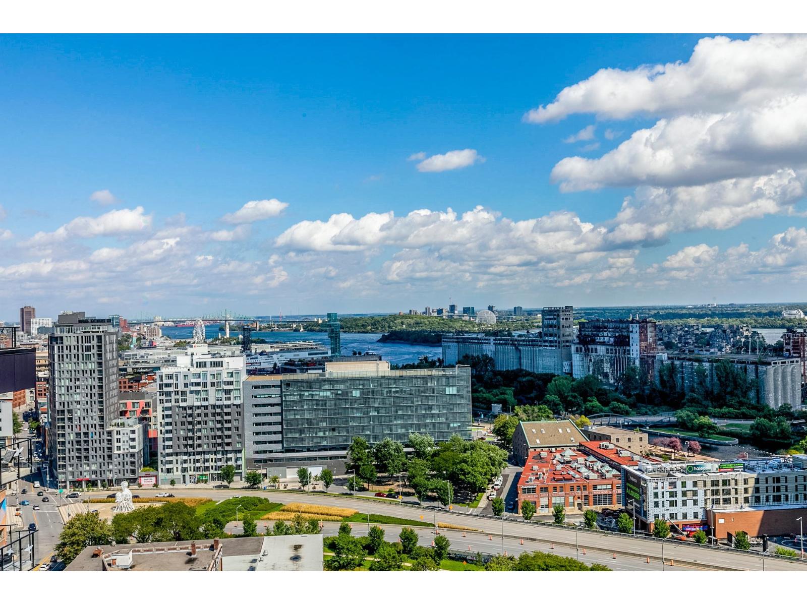 101 Rue Peel|#1809 Montréal (Le Sud-Ouest) Quebec Canada H3C0Y1 5