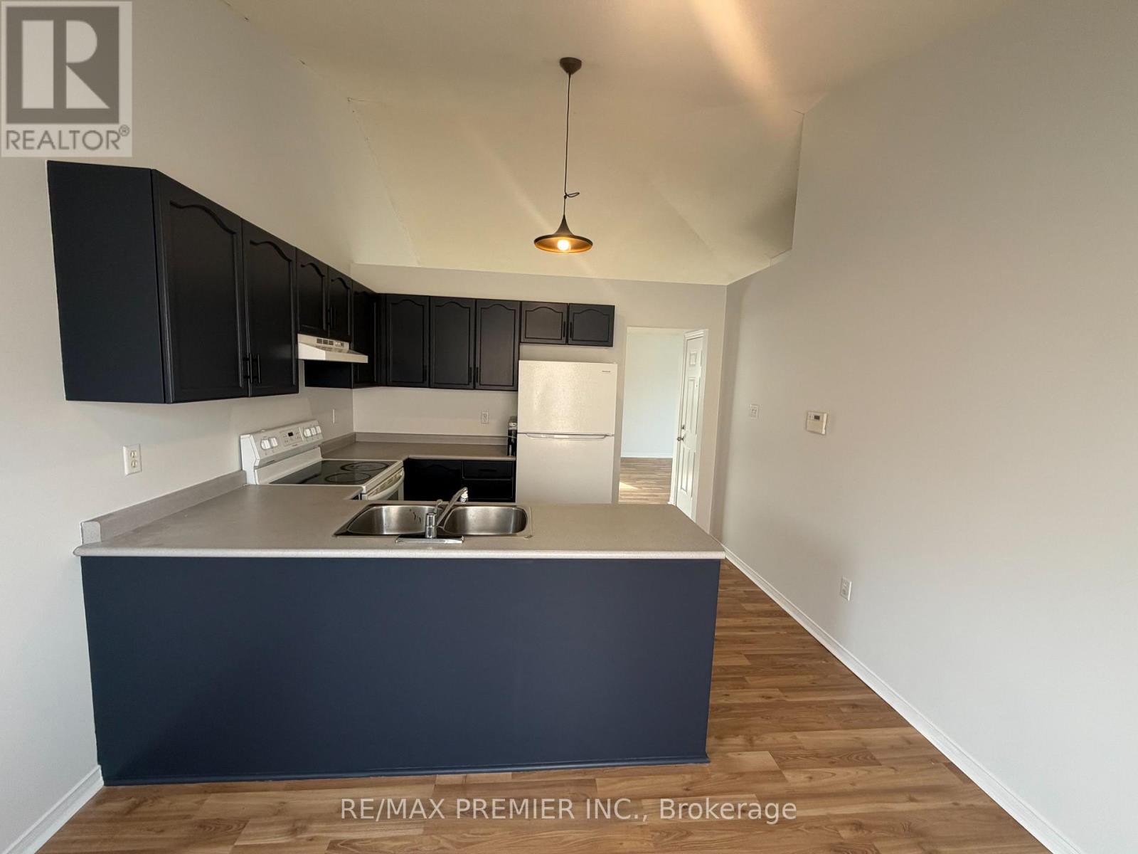 Main - 11 Draper Crescent, Barrie, Ontario  L4N 8B1 - Photo 22 - S13765992