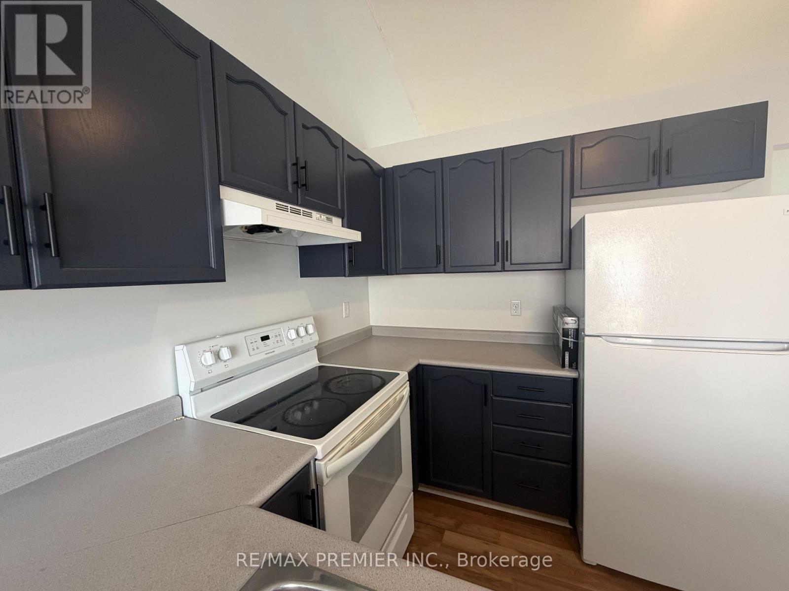 Main - 11 Draper Crescent, Barrie, Ontario  L4N 8B1 - Photo 31 - S13765992