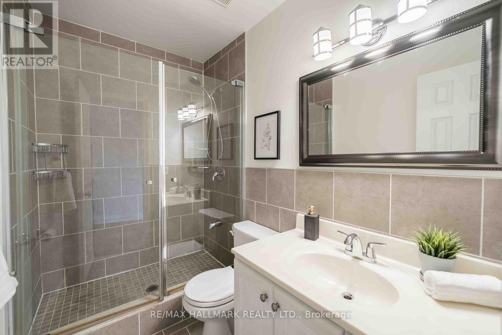 65 Baroness Crescent, Toronto, Ontario  M2J 3K4 - Photo 30 - C13812150