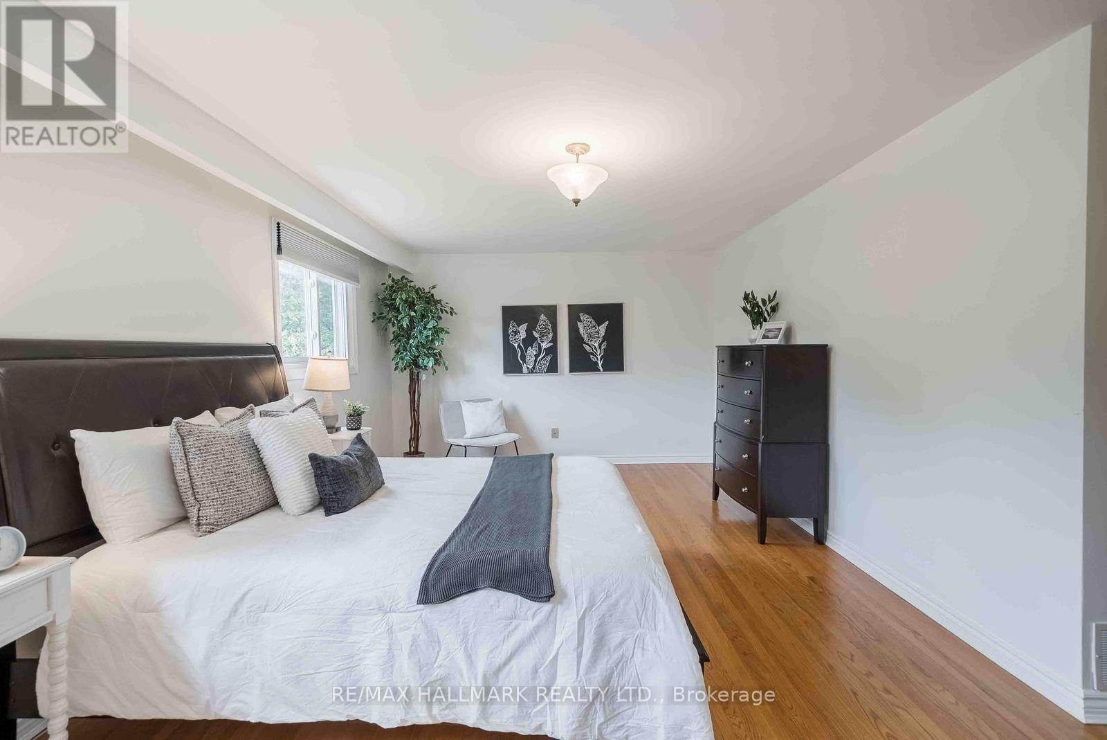 65 Baroness Crescent, Toronto, Ontario  M2J 3K4 - Photo 32 - C13812150