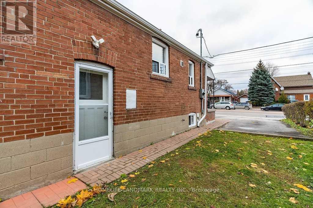 1356 Warden Avenue, Toronto, Ontario  M1R 2S2 - Photo 5 - E13812146