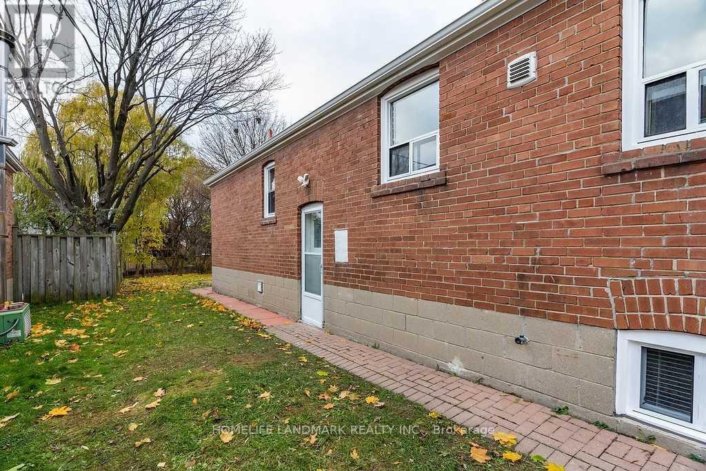 Bsmt - 1356 Warden Avenue, Toronto, Ontario  M1R 2S2 - Photo 4 - E13812154