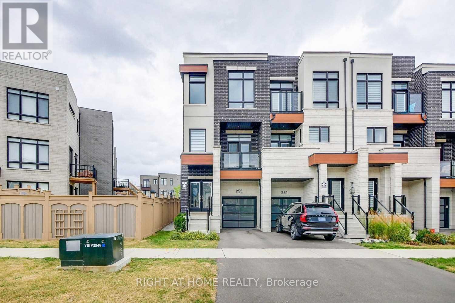 255 THOMAS COOK AVENUE, Vaughan, Ontario