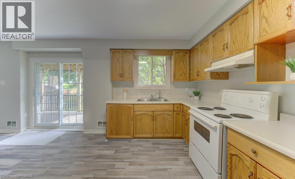 26 Stanmore Avenue, Kitchener, Ontario  N2B 3W2 - Photo 31 - 40865365