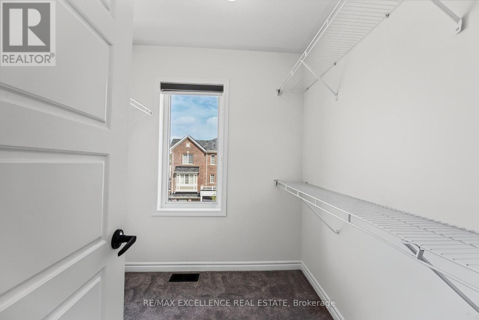 454 Remembrance Road, Brampton, Ontario  L7A 5E2 - Photo 16 - W13812174