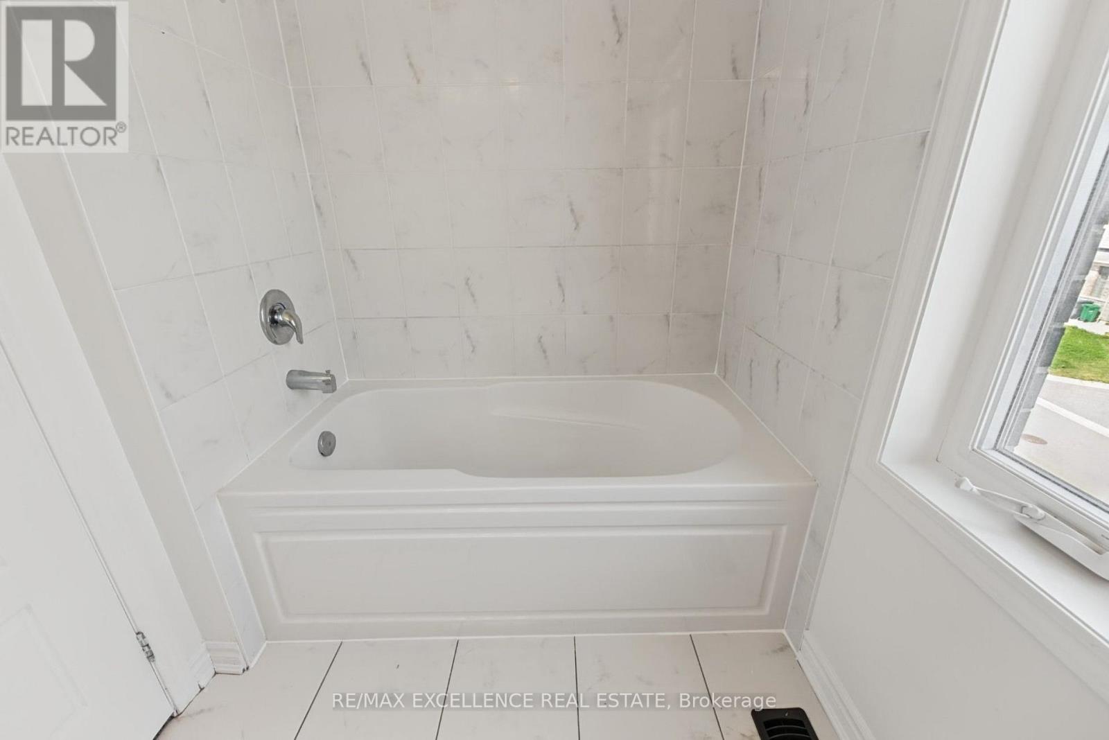 454 Remembrance Road, Brampton, Ontario  L7A 5E2 - Photo 21 - W13812174