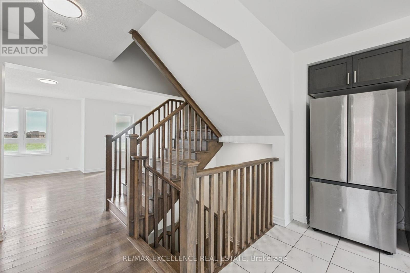 454 Remembrance Road, Brampton, Ontario  L7A 5E2 - Photo 7 - W13812174
