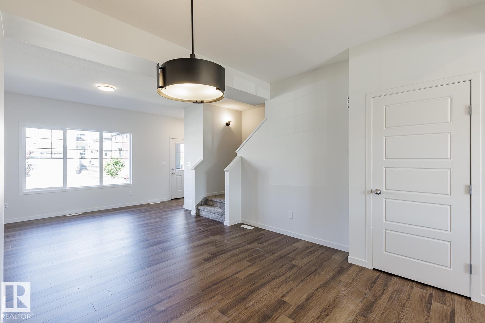 3611 TRIOMPHE BV