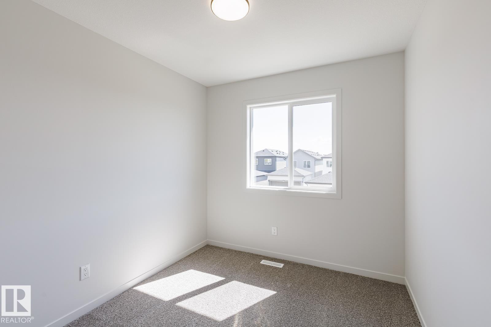 3611 TRIOMPHE BV
