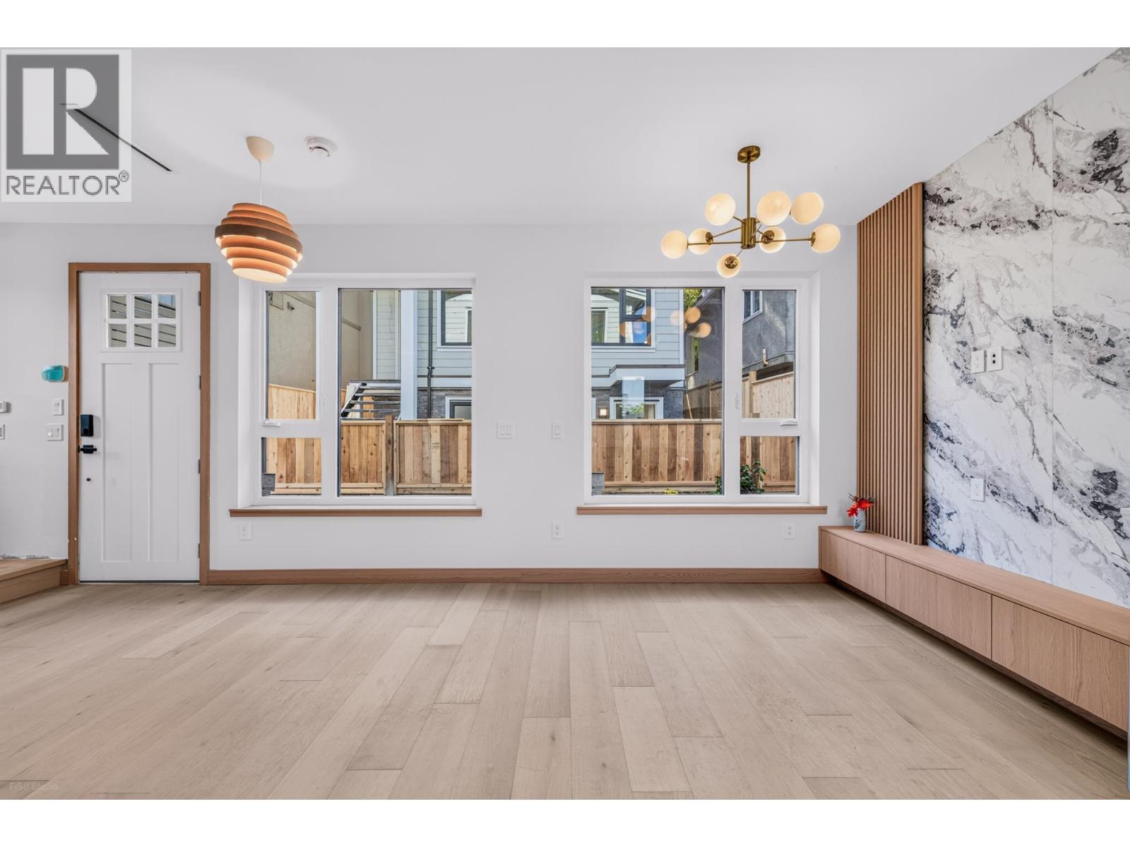 3 1325 E 37th Avenue, Vancouver, British Columbia  V5W 1G6 - Photo 6 - R3165619