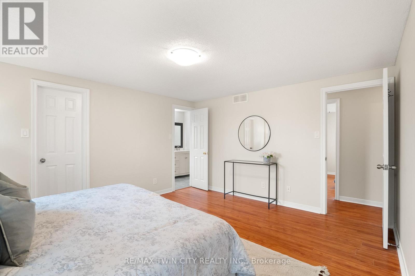 647 Pinerow Crescent, Waterloo, Ontario  N2T 2K5 - Photo 20 - X13812158
