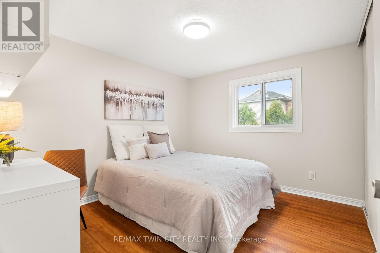 647 Pinerow Crescent, Waterloo, Ontario  N2T 2K5 - Photo 25 - X13812158