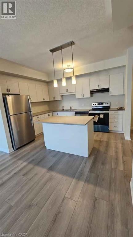 25 ISHERWOOD Avenue Unit# A16, Cambridge, Ontario