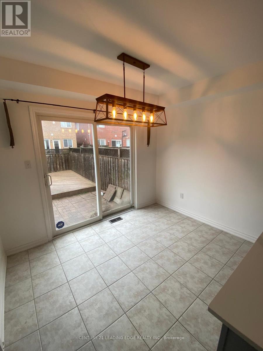 71 Jessop Drive, Brampton, Ontario  L7A 3N4 - Photo 19 - W13749082