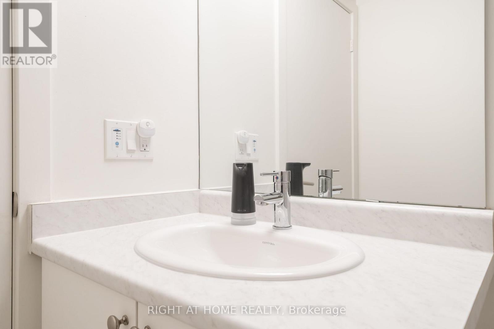 807 - 10 Wilby Crescent, Toronto (Weston), Ontario  M9N 0B6 - Photo 20 - W13812176