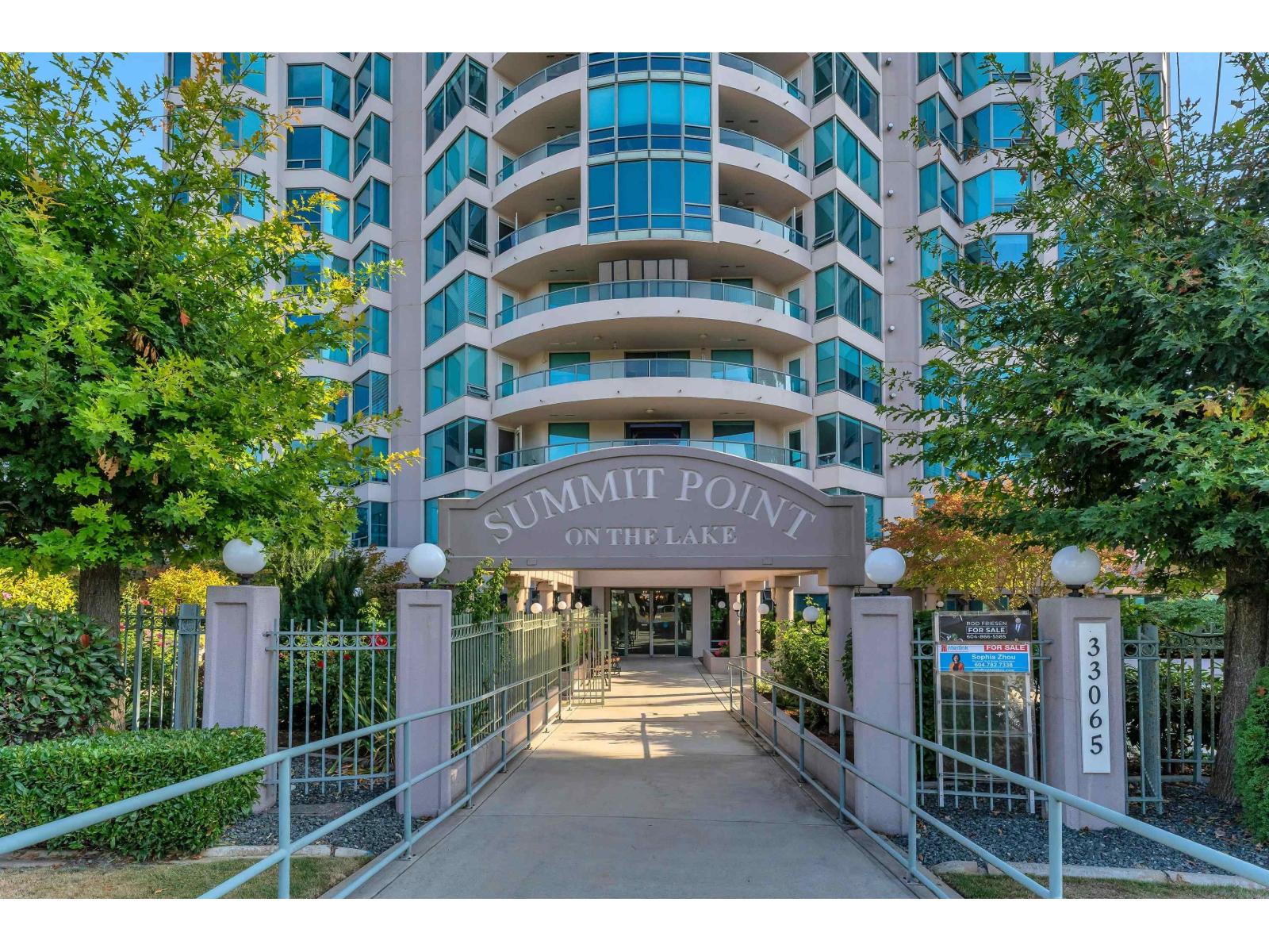 801 33065 MILL LAKE ROAD, Abbotsford, British Columbia