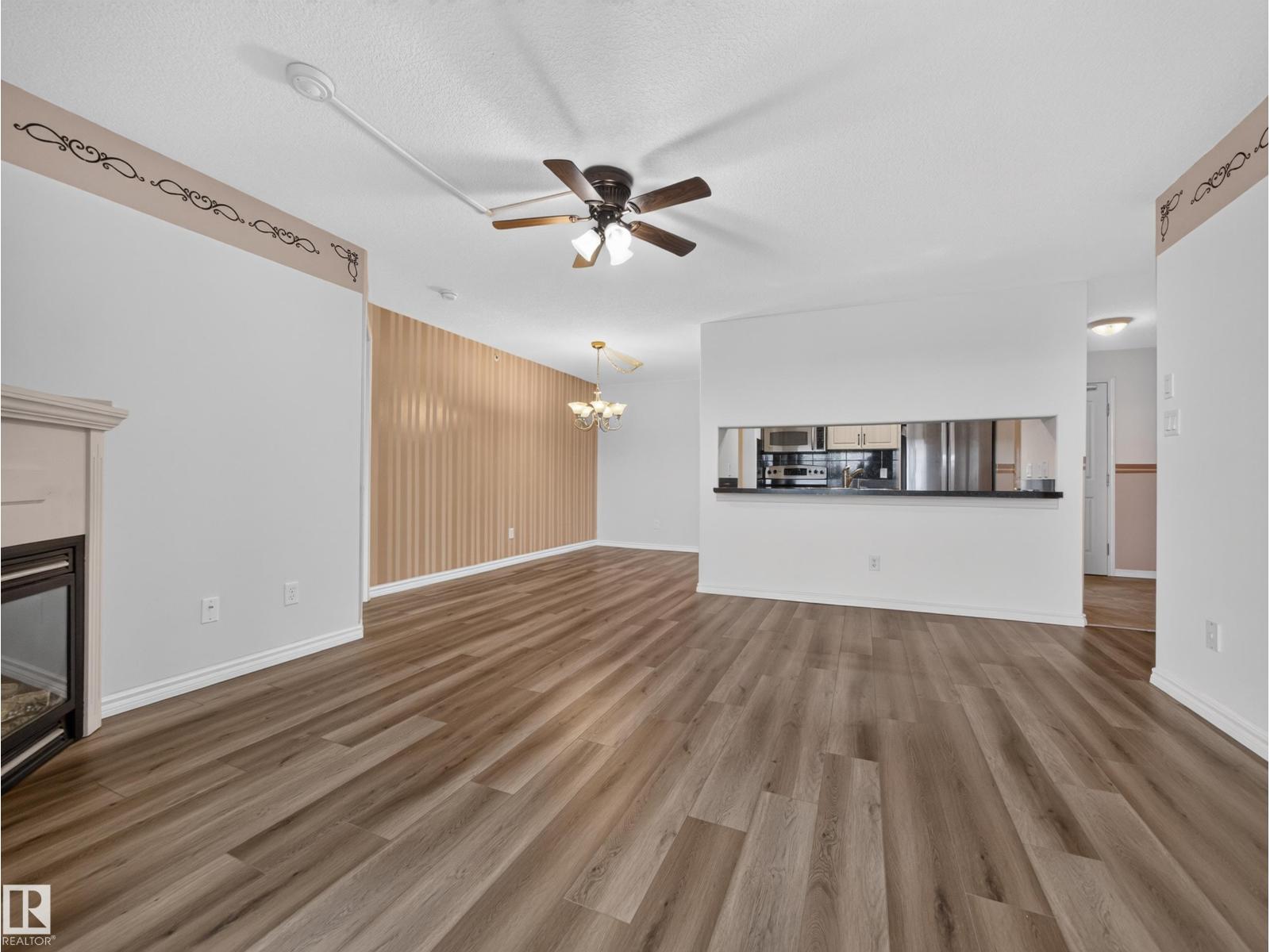 #437 16311 95 ST NW