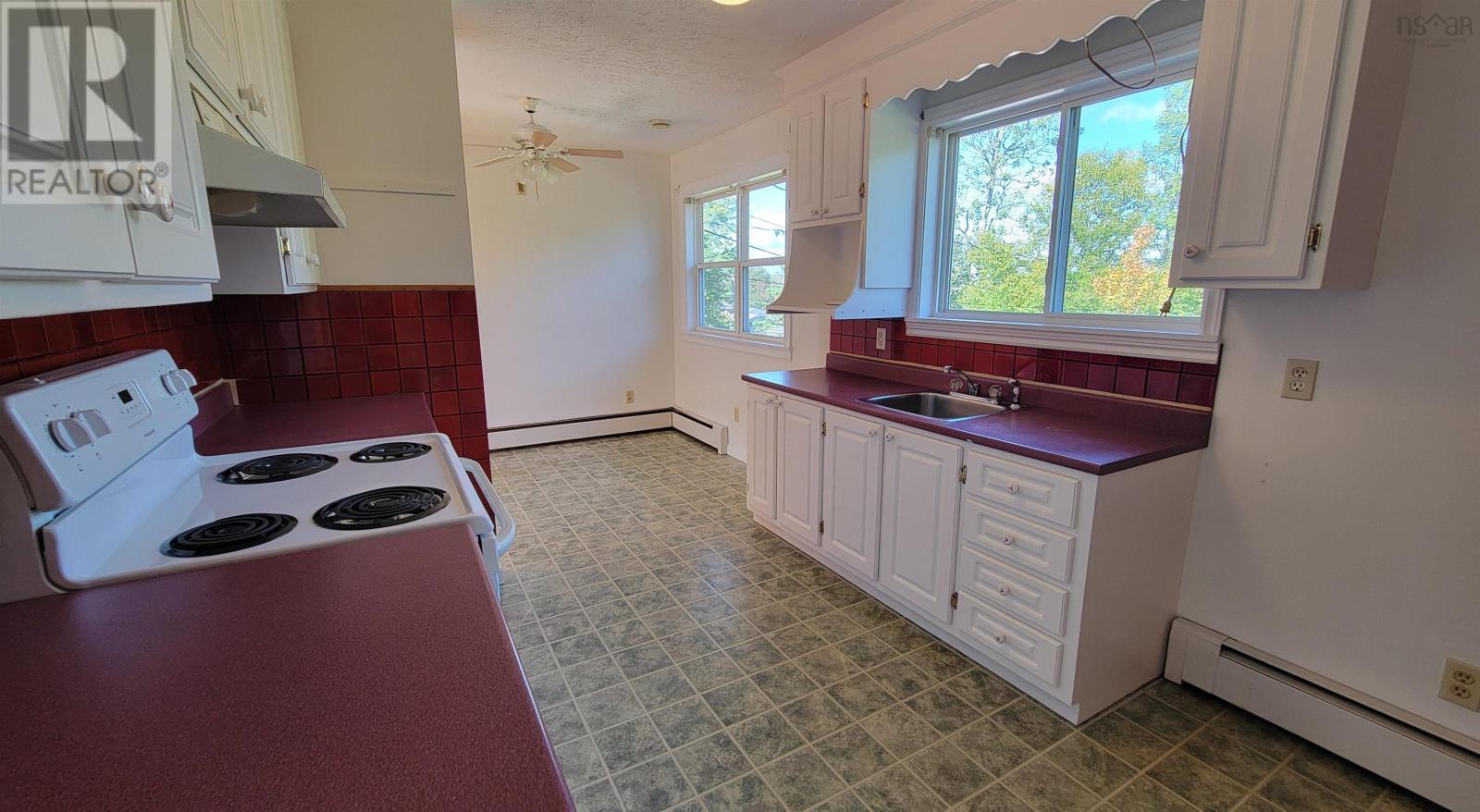 33 Coles Road, Sackville, Nova Scotia  B4C 1T9 - Photo 18 - 202623957