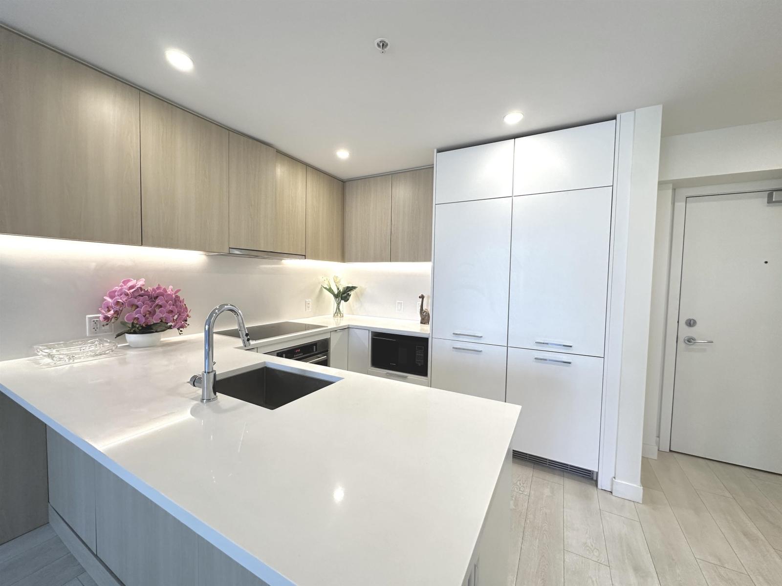 Th16 13318 104 Avenue, Surrey, British Columbia  V3T 0R2 - Photo 4 - R3166615