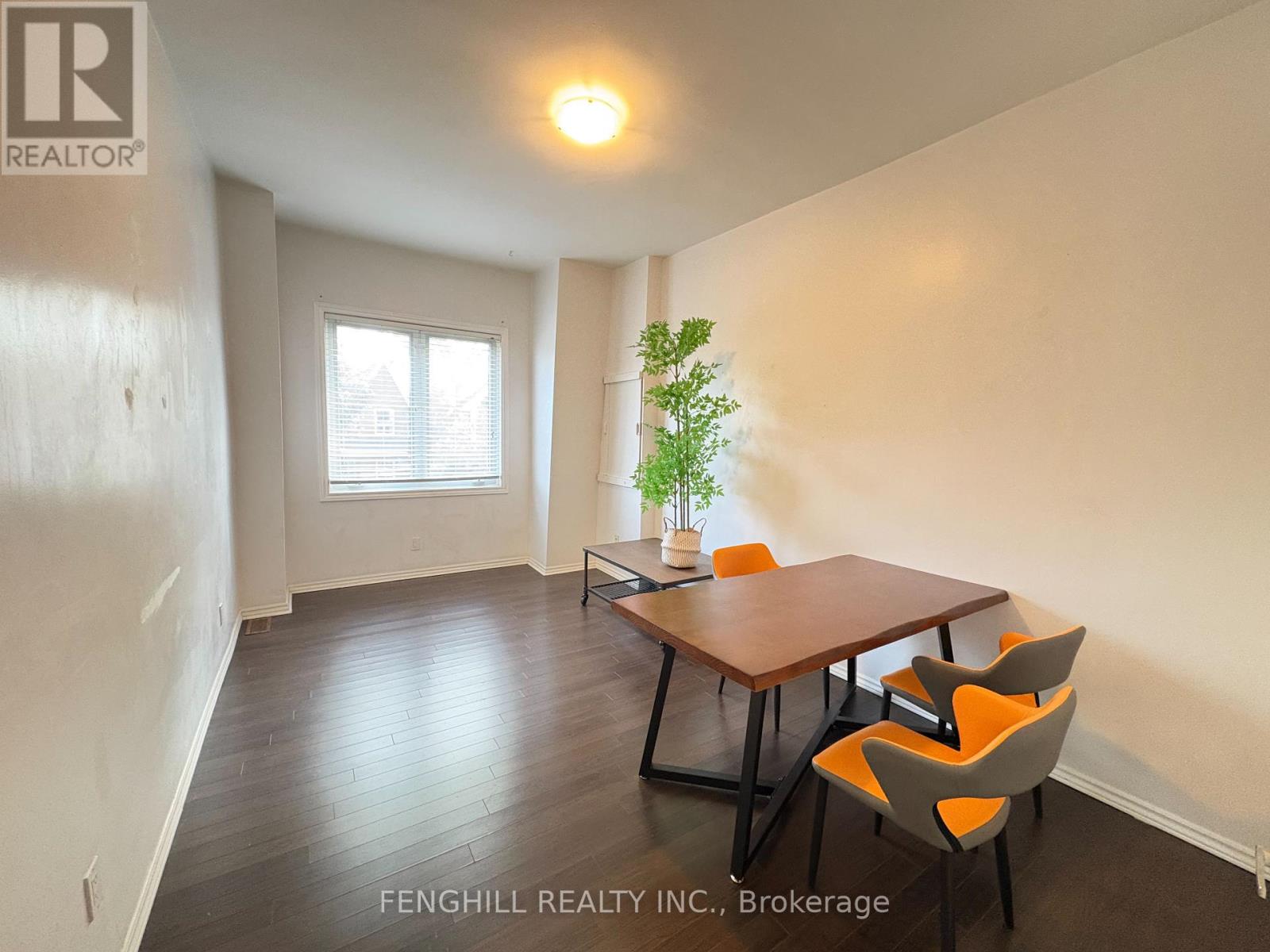 270 Clinton (Upper Level) Street, Toronto, Ontario  M6G 2Y6 - Photo 2 - C13812232