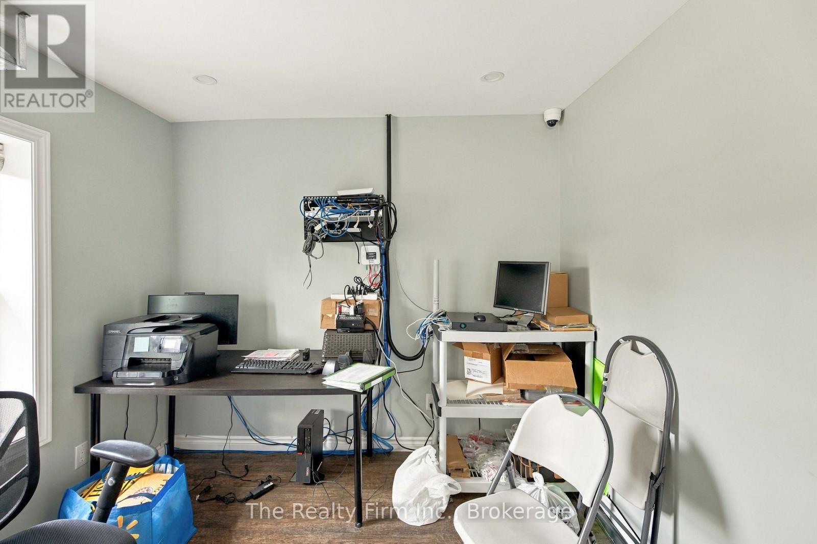 226 Middle Townline Road, Brant (Burford), Ontario  N0E 1E0 - Photo 15 - X13812198