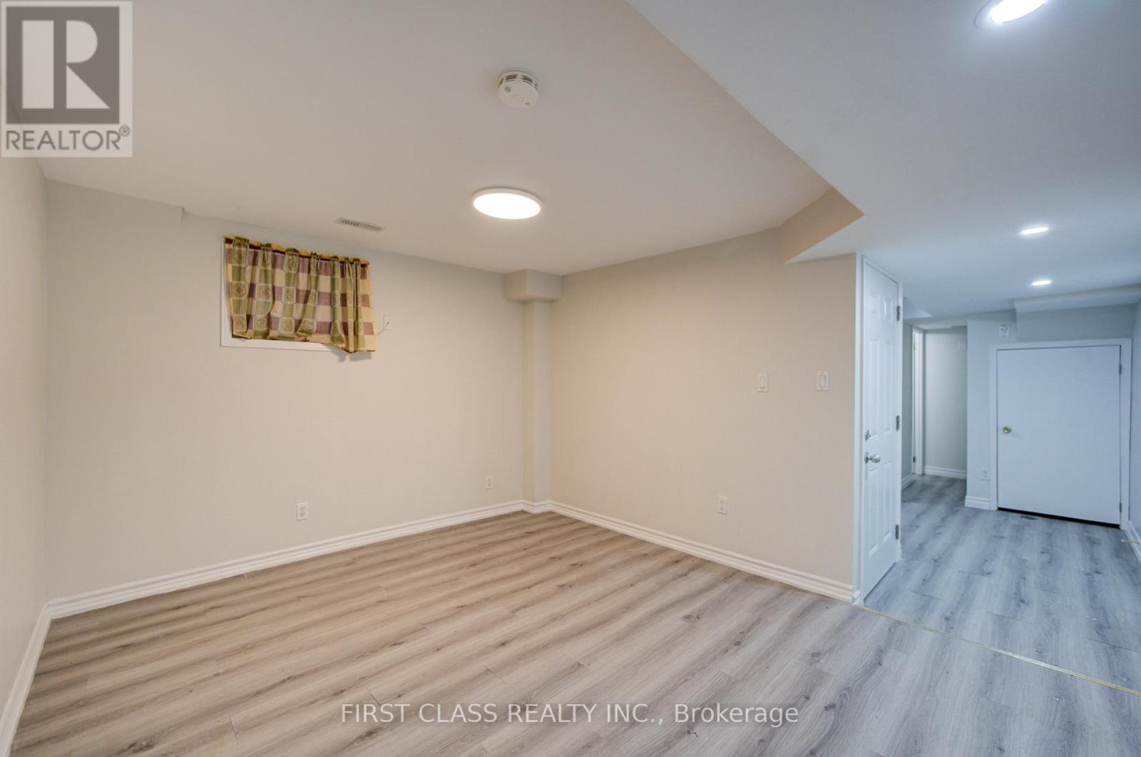 427 Leslie Street, Toronto, Ontario  M4M 3E3 - Photo 37 - E13812226