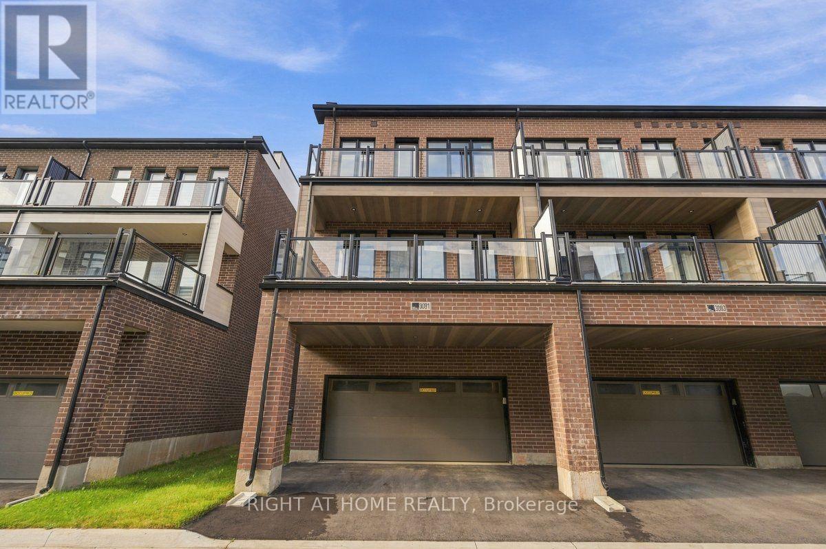 3081 Welsman Garden, Oakville, Ontario  L6H 7Z1 - Photo 32 - W13812208