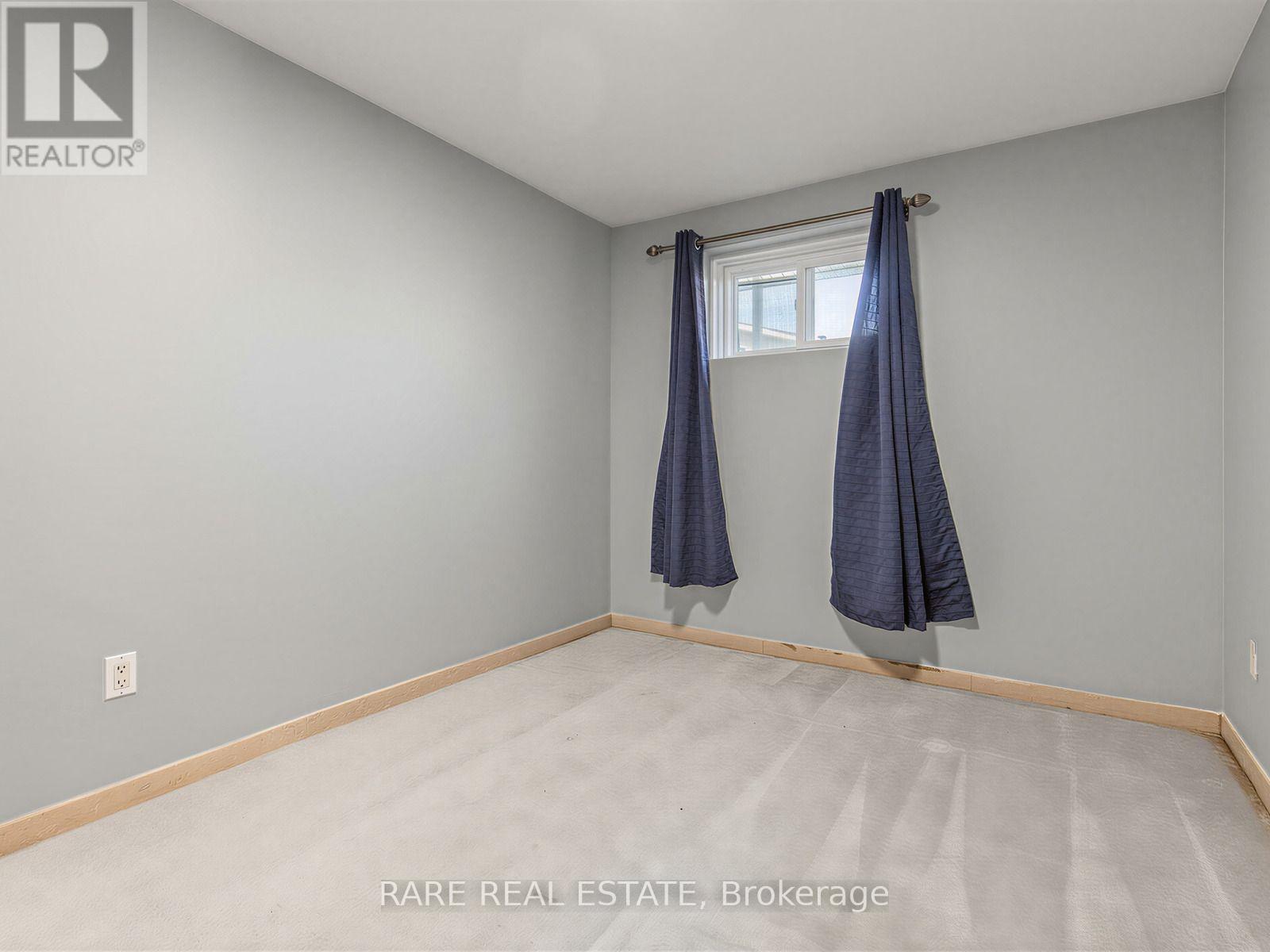 4 Hisey [basement] Crescent, Toronto, Ontario  M3N 1V1 - Photo 13 - W13812224