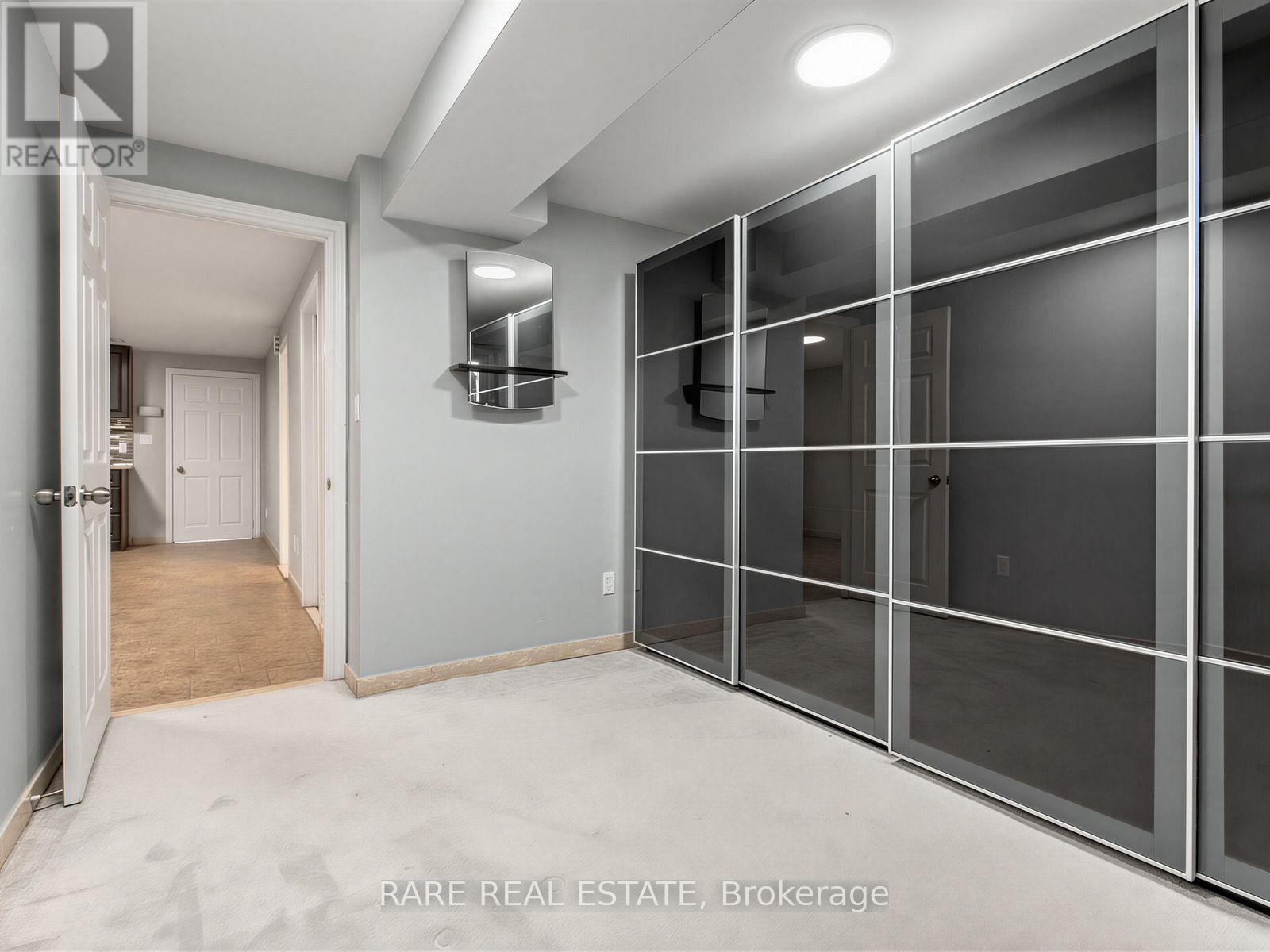 4 Hisey [basement] Crescent, Toronto, Ontario  M3N 1V1 - Photo 17 - W13812224