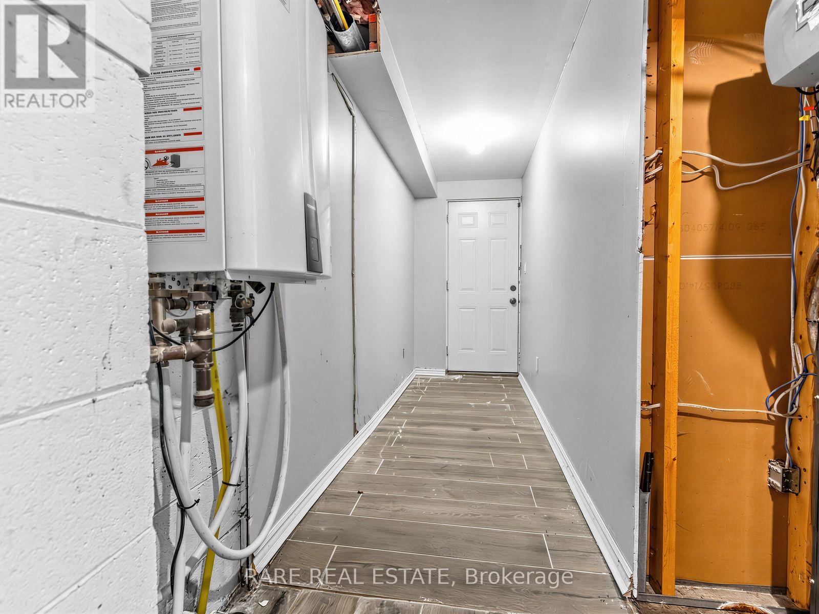 4 Hisey [basement] Crescent, Toronto, Ontario  M3N 1V1 - Photo 19 - W13812224