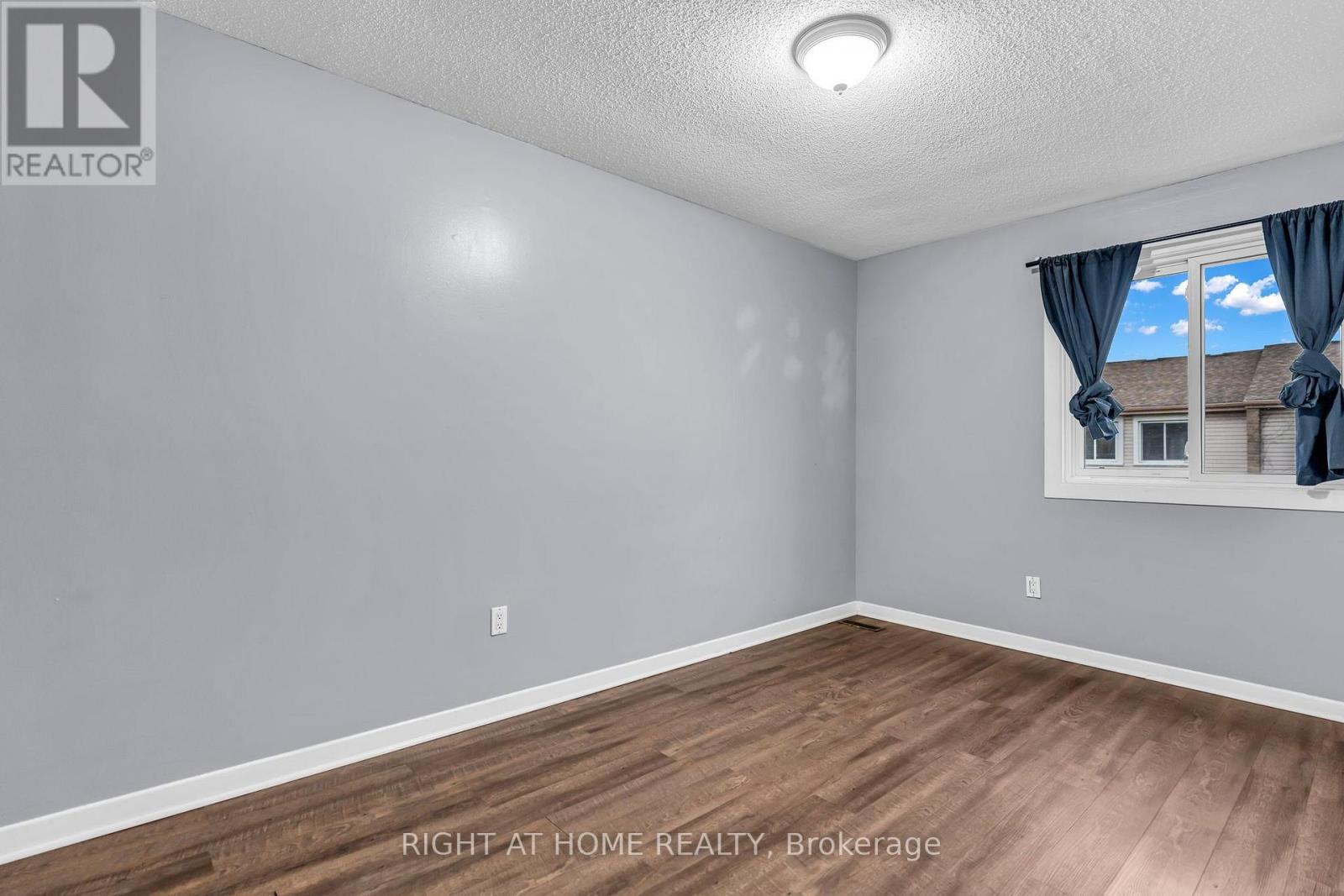 136 - 500 Osgoode Drive, London South, Ontario  N6E 2G9 - Photo 8 - X13806862