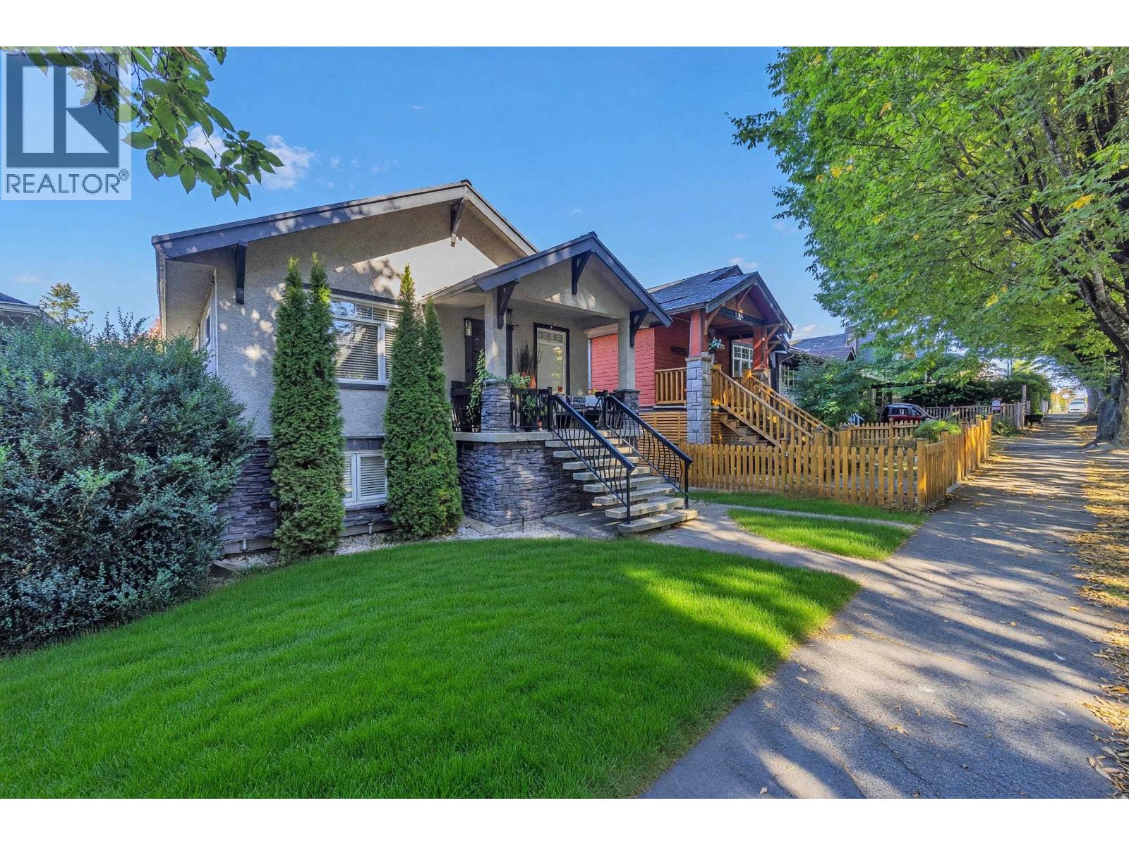 2317 Graveley Street, Vancouver, British Columbia  V5L 3C3 - Photo 3 - R3167001