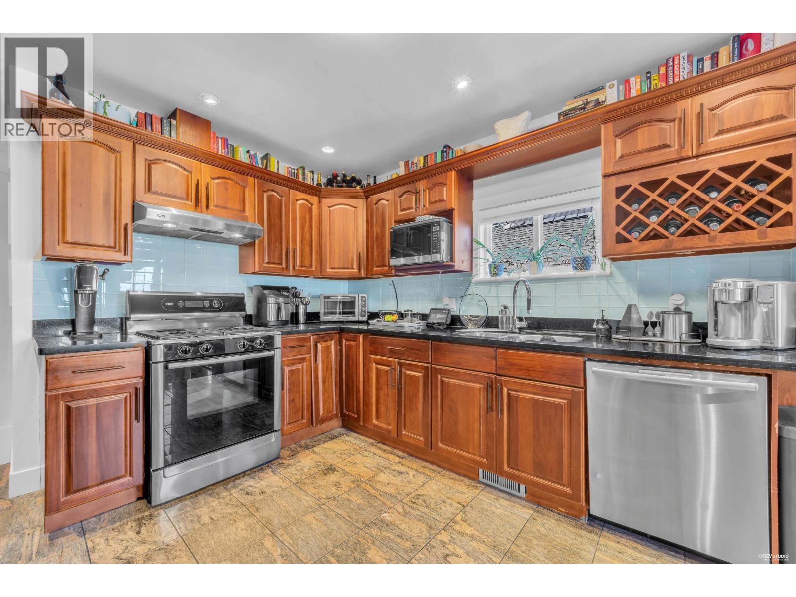 2317 Graveley Street, Vancouver, British Columbia  V5L 3C3 - Photo 16 - R3167001