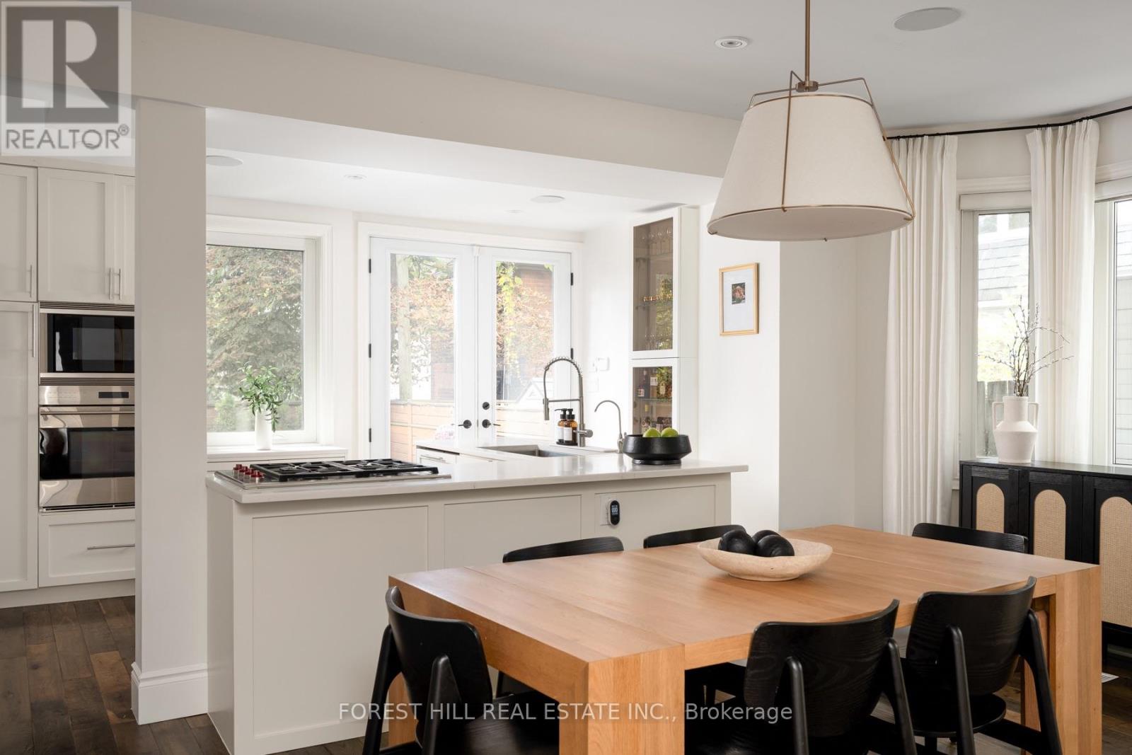 1 Balmy Avenue, Toronto, Ontario  M4E 1C7 - Photo 16 - E13809004