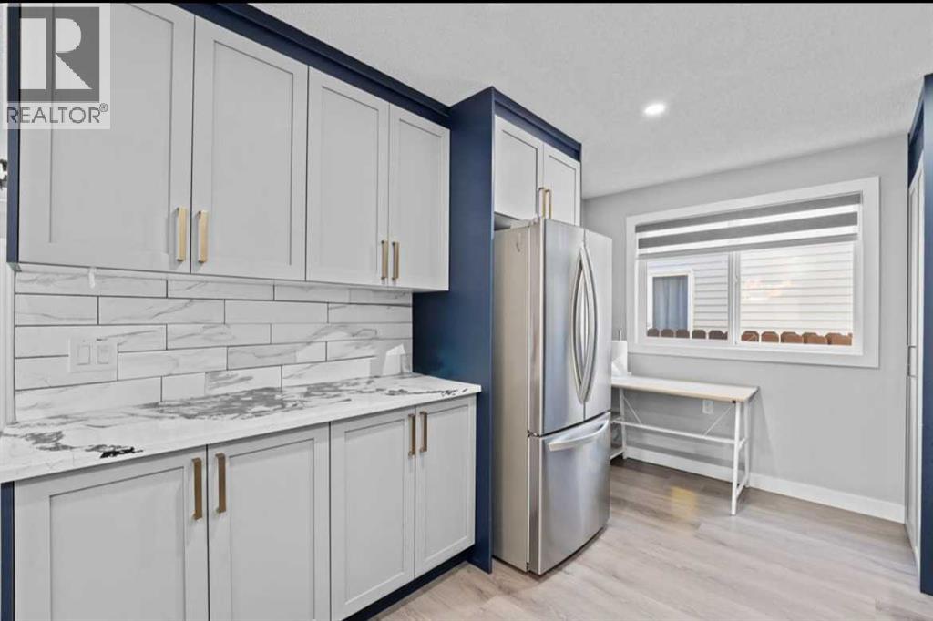 12 Cedargrove Road SW, Calgary, Alberta  T2W 4T9 - Photo 11 - A2338090