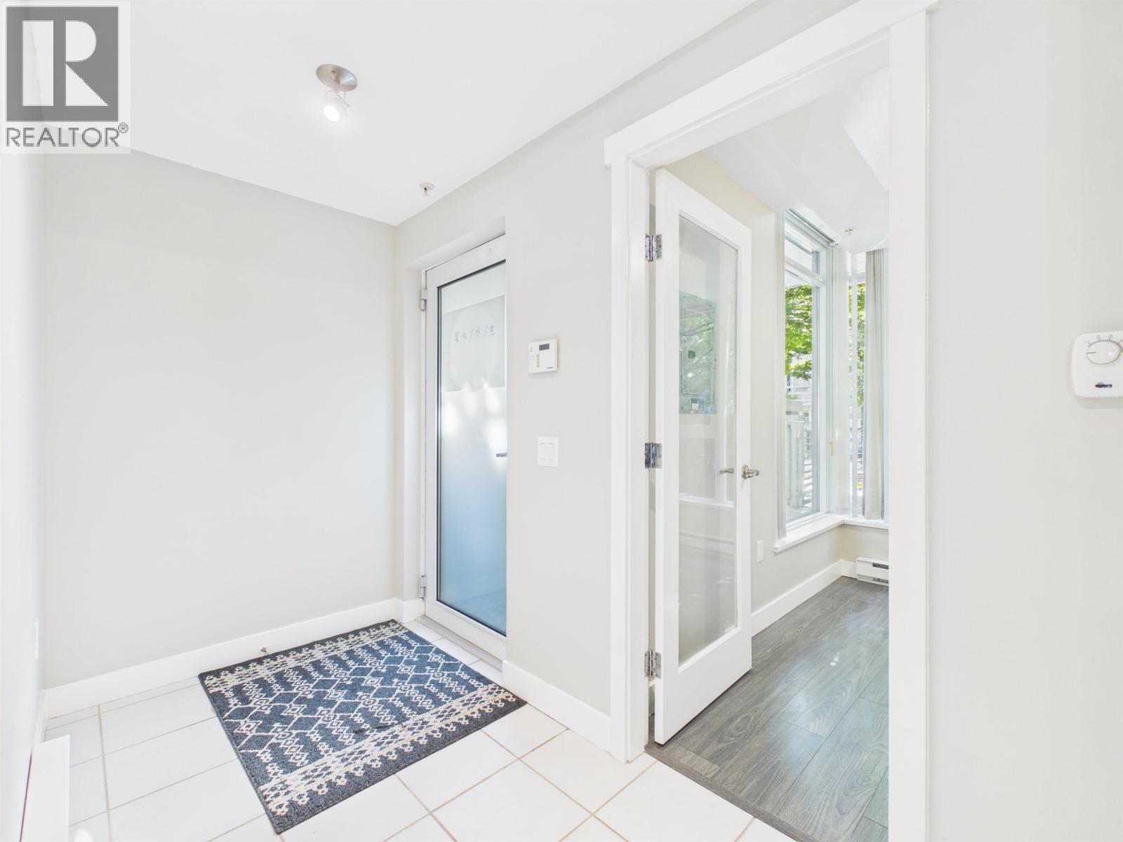 Th1 9188 University Crescent, Burnaby, British Columbia  V5A 0A5 - Photo 28 - R3167540