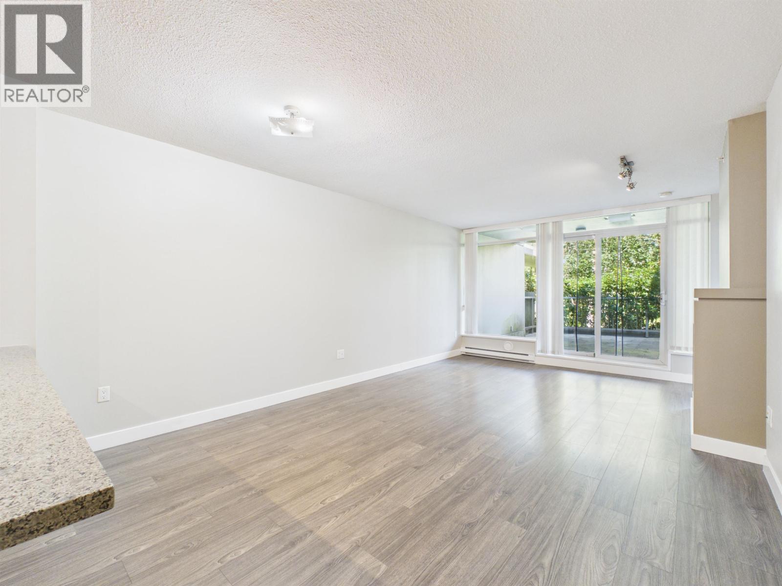 Th1 9188 University Crescent, Burnaby, British Columbia  V5A 0A5 - Photo 12 - R3167540