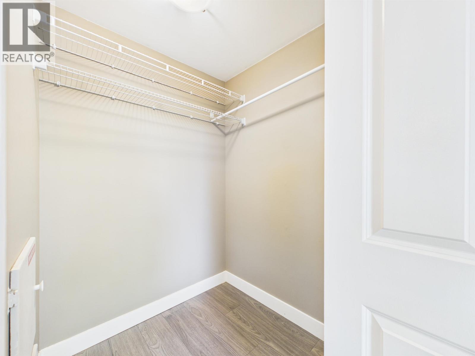Th1 9188 University Crescent, Burnaby, British Columbia  V5A 0A5 - Photo 22 - R3167540