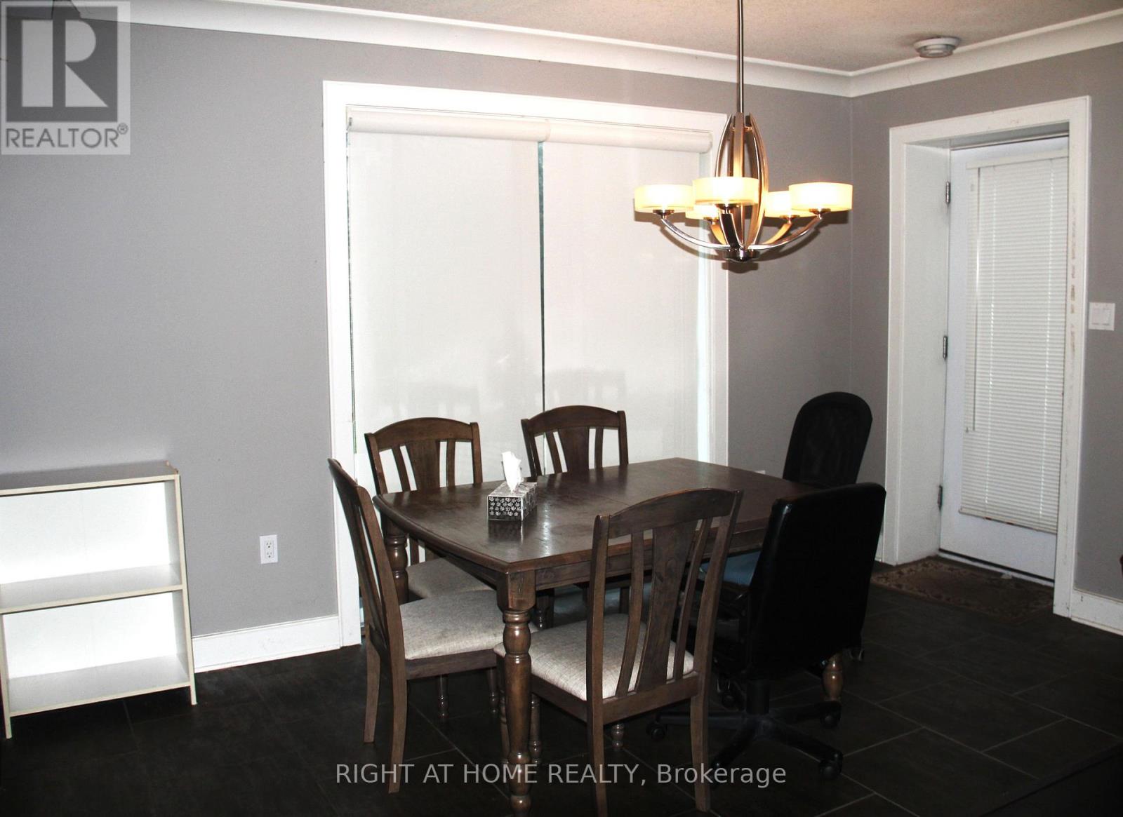 202 - 340 Sugarcreek Trail, London North, Ontario  N6H 0G4 - Photo 14 - X13812236