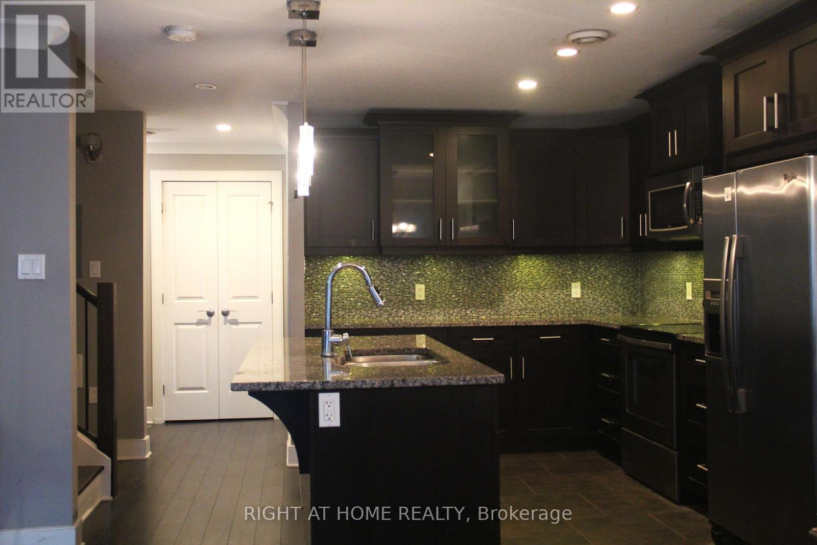 202 - 340 Sugarcreek Trail, London North, Ontario  N6H 0G4 - Photo 16 - X13812236