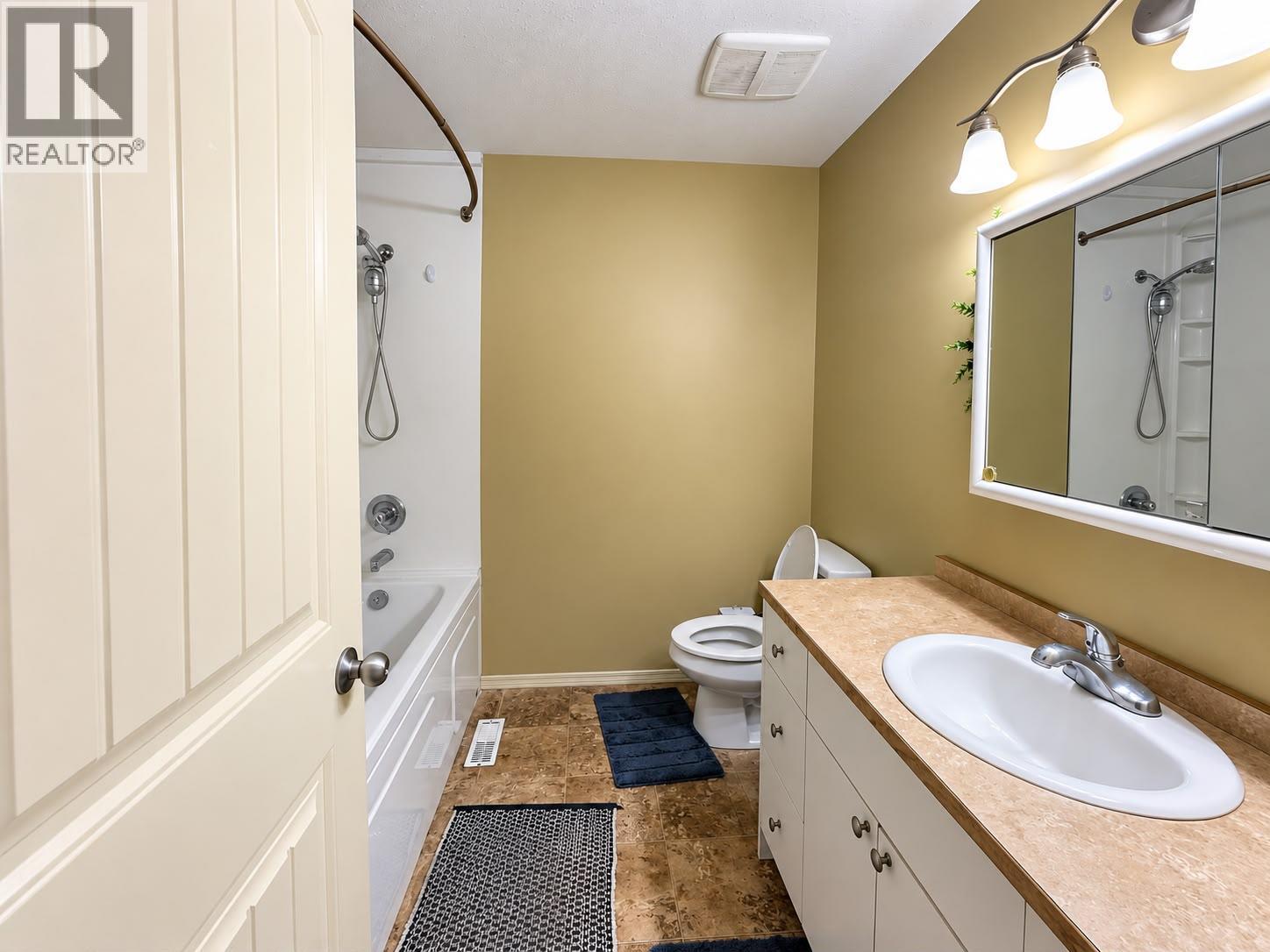 4301 16th Avenue, Vernon, British Columbia  V1t 6P3 - Photo 23 - 10401458